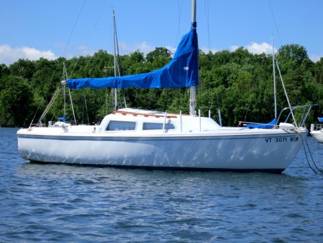 Used Boats For Sale in Vermont by owner | 1977 Catalina Catalina 22 (FIXED KEEL)
